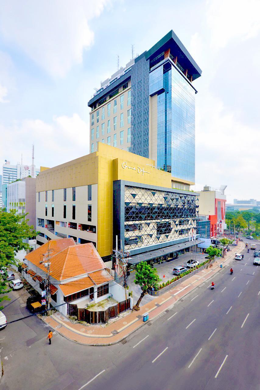 Morazen Surabaya Hotel Exterior foto