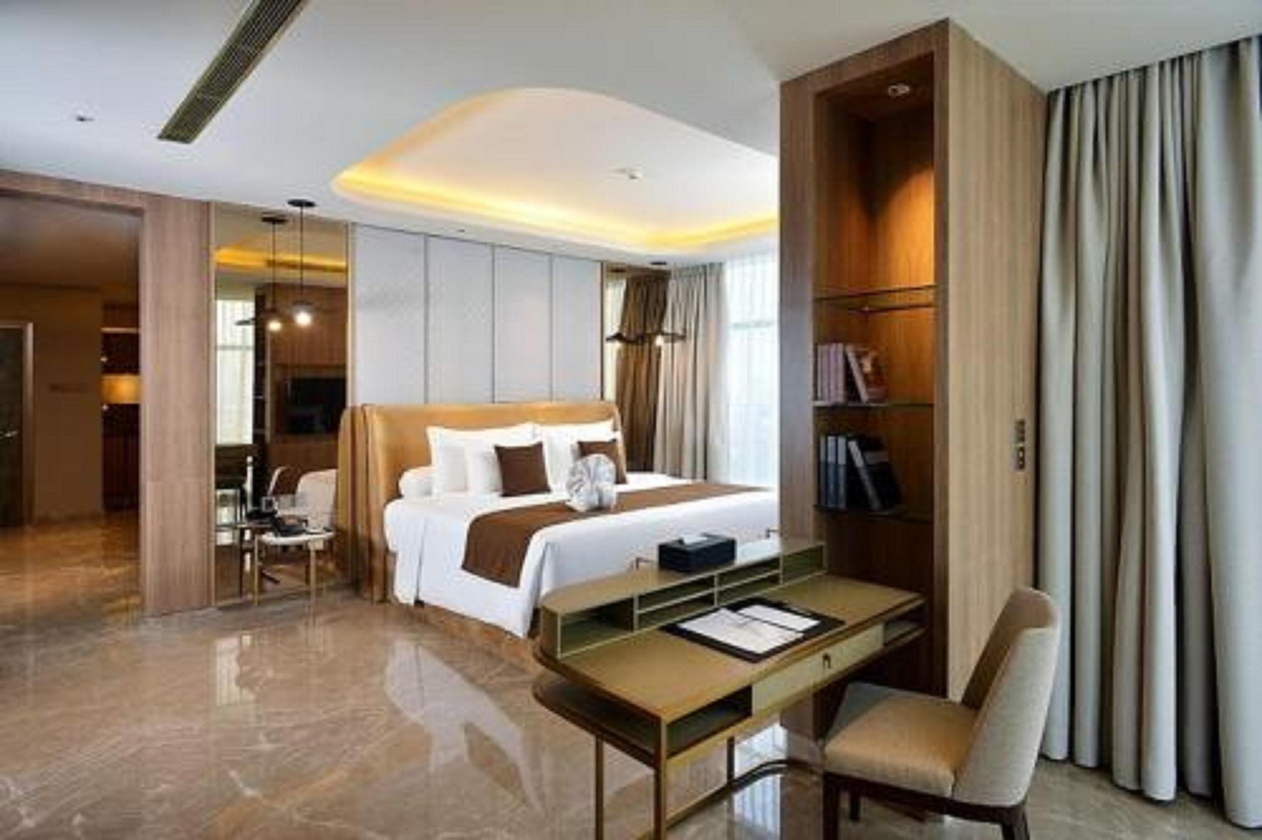 Morazen Surabaya Hotel Exterior foto