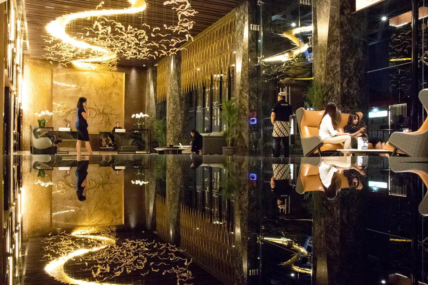 Morazen Surabaya Hotel Exterior foto